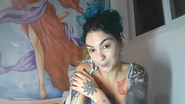 Snapshot of peetitefairy chatting on June 27, 2026, 5:56 am peetitefairy online show from June 27, 2026, 5:56 am