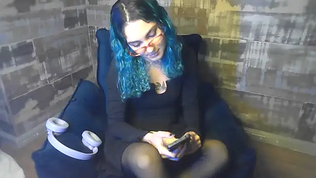 Snapshot of peetitefairy chatting on July 4, 2026, 6:08 am peetitefairy online show from July 4, 2026, 6:08 am