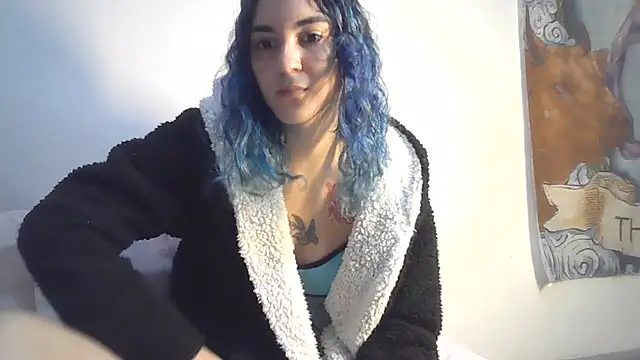 Snapshot of peetitefairy chatting on August 1, 2026, 3:28 am peetitefairy online show from August 1, 2026, 3:28 am