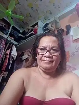 vickyhot1966 online show from May 18, 2026, 11:32 pm
