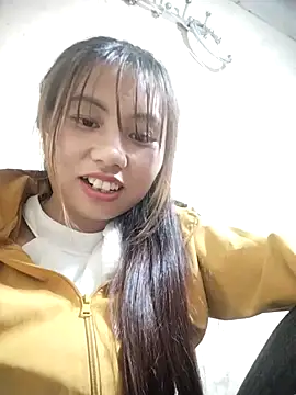 Dung-Thao19 online show from October 25, 2025, 2:35 pm