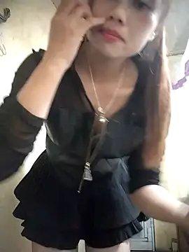 Dung-Thao19 online show from October 29, 2025, 1:52 am