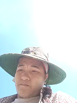 Love-Mama33 online show from November 30, 2025, 2:26 am