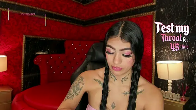 AlexiaCooperr online show from October 16, 2025, 1:45 pm