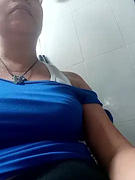 tany90 online show from September 10, 2025, 6:41 pm