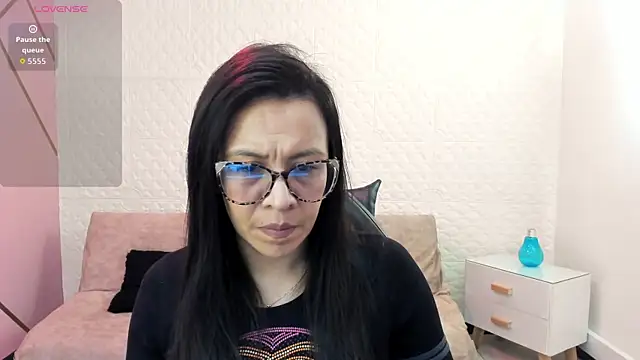 Eva mermaid online show from October 21, 2025, 2:40 pm