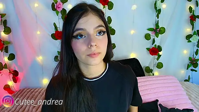 Snapshot of cutee_andrea chatting on October 20, 2025, 3:18 am cutee andrea online show from October 20, 2025, 3:18 am