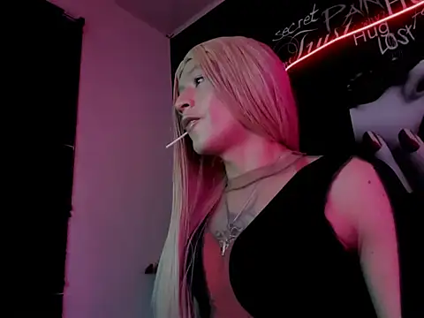 Snapshot of Megam_ chatting on October 1, 2025, 1:22 am Megam  online show from October 1, 2025, 1:22 am