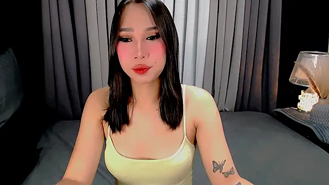 Snapshot of kisha_greyson chatting on October 11, 2025, 5:44 pm kisha greyson online show from October 11, 2025, 5:44 pm