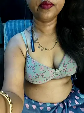 Sexy juhee online show from May 23, 2026, 2:43 pm