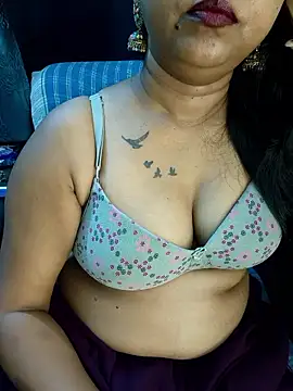 Sexy juhee online show from May 29, 2026, 2:37 pm