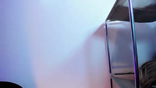 Britany montiel online show from April 15, 2026, 7:10 pm