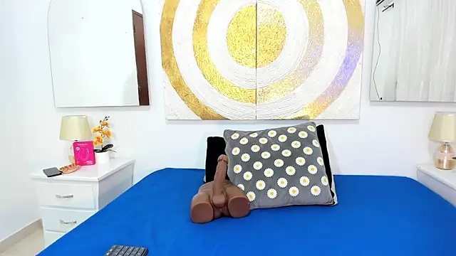 Snapshot of Michelle_Lewis_ chatting on February 13, 2026, 12:56 pm Michelle Lewis online show from February 13, 2026, 12:56 pm