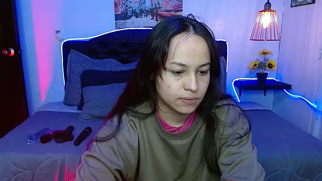 Eymmy 24 online show from September 23, 2025, 12:24 am