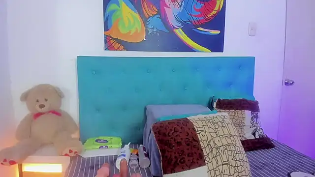 neferet opal online show from October 4, 2025, 2:09 am