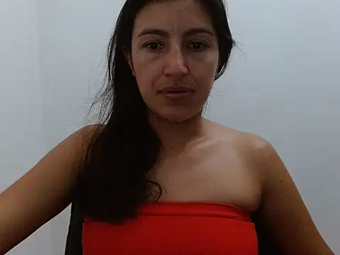 SarahFriendly online show from May 28, 2026, 4:10 am