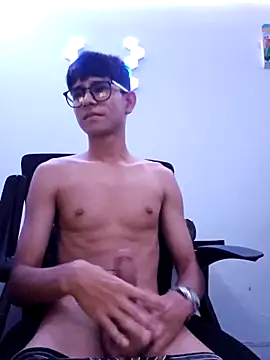 ElverCol online show from March 14, 2026, 5:24 am