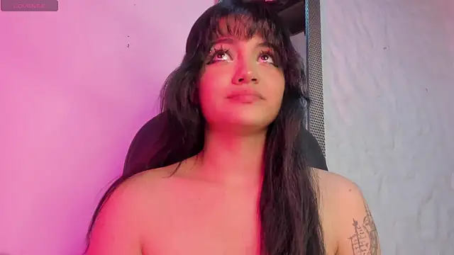 Snapshot of Darky_Doll chatting on October 6, 2025, 3:59 am Darky Doll online show from October 6, 2025, 3:59 am