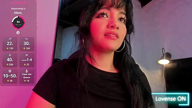 Snapshot of Darky_Doll chatting on October 17, 2025, 4:48 am Darky Doll online show from October 17, 2025, 4:48 am