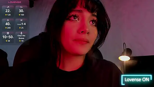 Snapshot of Darky_Doll chatting on October 22, 2025, 4:13 am Darky Doll online show from October 22, 2025, 4:13 am