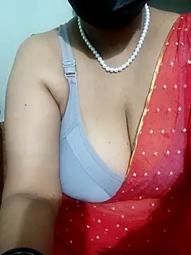 Snapshot of tami_lavanya chatting on May 8, 2026, 1:27 pm tami lavanya online show from May 8, 2026, 1:27 pm