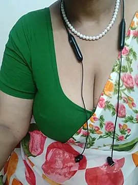 Snapshot of tami_lavanya chatting on May 31, 2026, 8:54 am tami lavanya online show from May 31, 2026, 8:54 am