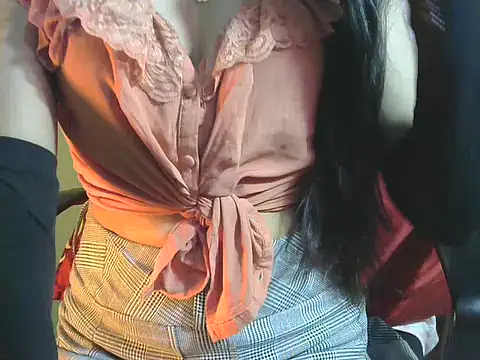 sheetal-sheetal95 online show from January 17, 2026, 4:43 pm