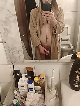 Baldassarre1990 online show from February 1, 2026, 12:53 am