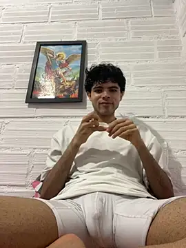 Snapshot of Axel-Mejia chatting on October 22, 2025, 2:23 am Axel-Mejia online show from October 22, 2025, 2:23 am