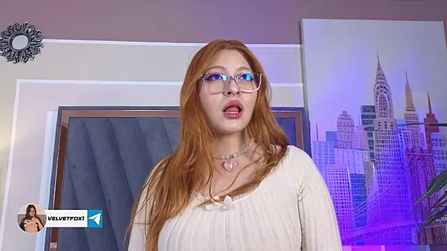 VelvetFox  online show from April 3, 2026, 8:18 pm