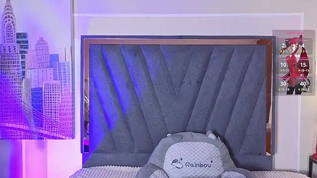 VelvetFox  online show from July 18, 2026, 7:39 pm