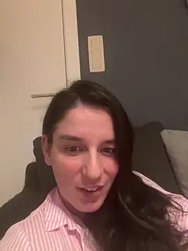 hottyFcup online show from October 21, 2025, 6:30 pm