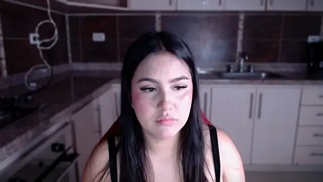 Snapshot of ValentinaMillers_ chatting on October 9, 2025, 10:46 am ValentinaMillers online show from October 9, 2025, 10:46 am