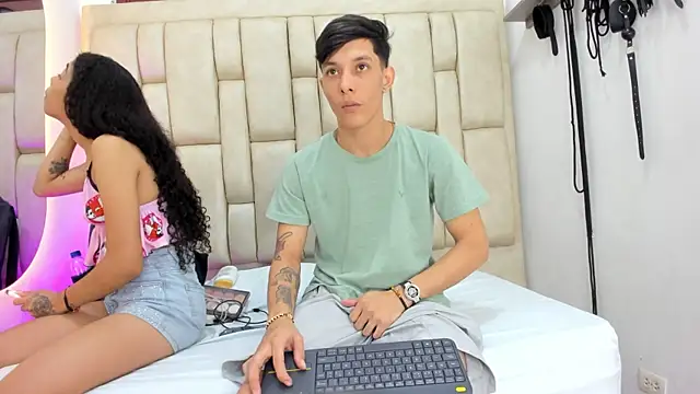 ZafiroAndFlynn online show from June 2, 2026, 2:46 am