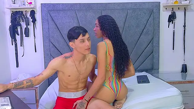 ZafiroAndFlynn online show from June 4, 2026, 2:50 am