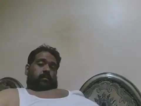 elpoop7305 online show from November 1, 2025, 10:28 am