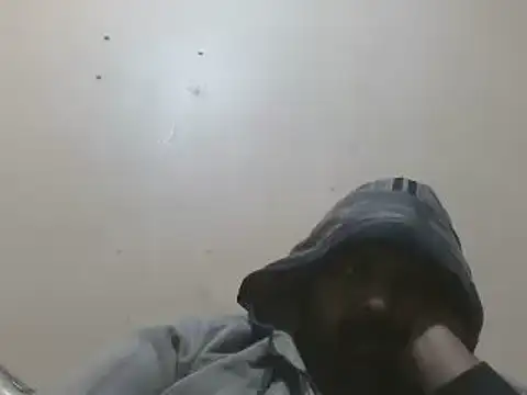 Snapshot of elpoop7305 chatting on January 18, 2026, 10:46 pm elpoop7305 online show from January 18, 2026, 10:46 pm