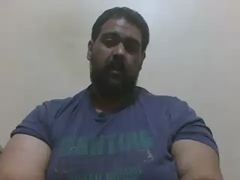 Snapshot of elpoop7305 chatting on February 10, 2026, 12:53 pm elpoop7305 online show from February 10, 2026, 12:53 pm