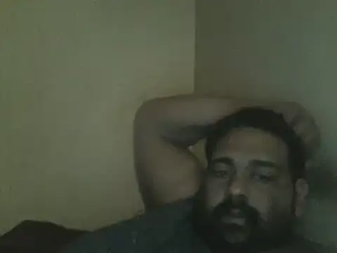 Snapshot of elpoop7305 chatting on March 6, 2026, 10:56 am elpoop7305 online show from March 6, 2026, 10:56 am