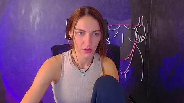 Aurora Loveu online show from September 15, 2025, 1:44 pm