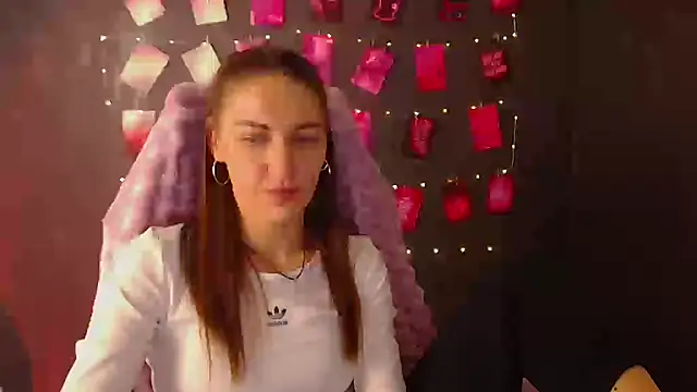 Aurora Loveu online show from October 14, 2025, 10:43 pm