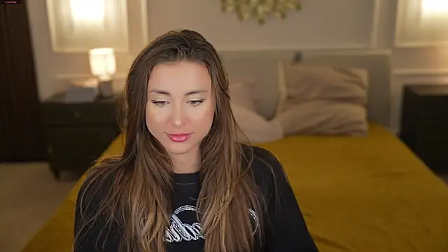 Luna secretgirl online show from September 30, 2025, 6:51 am