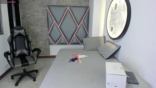 chubby sexy  online show from September 20, 2025, 5:19 am