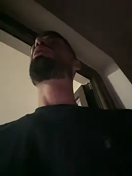 Gold7leonnnn online show from April 15, 2026, 8:31 pm