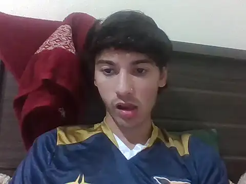Snapshot of zyonboy1 chatting on July 10, 2026, 9:28 pm zyonboy1 online show from July 10, 2026, 9:28 pm