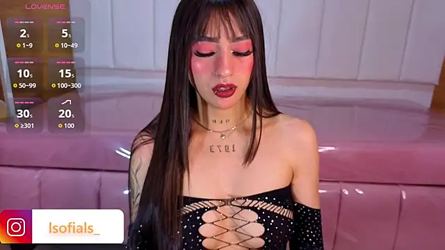 Snapshot of Abril_Velvet_a_ chatting on February 5, 2026, 12:43 pm Abril Velvet a online show from February 5, 2026, 12:43 pm