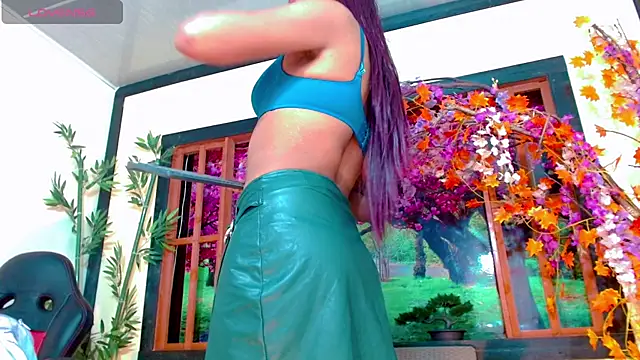 bayolet  online show from November 21, 2025, 10:25 am