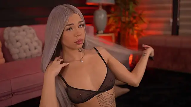 NickyBenz online show from November 1, 2025, 7:05 pm