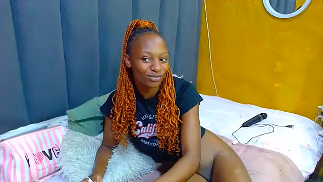 Snapshot of LonelyQueenxx25 chatting on June 25, 2026, 8:46 pm LonelyQueenxx25 online show from June 25, 2026, 8:46 pm