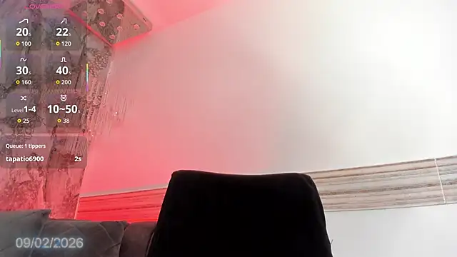 Snapshot of Sophi_Johnson chatting on February 9, 2026, 10:14 pm Sophi Johnson online show from February 9, 2026, 10:14 pm